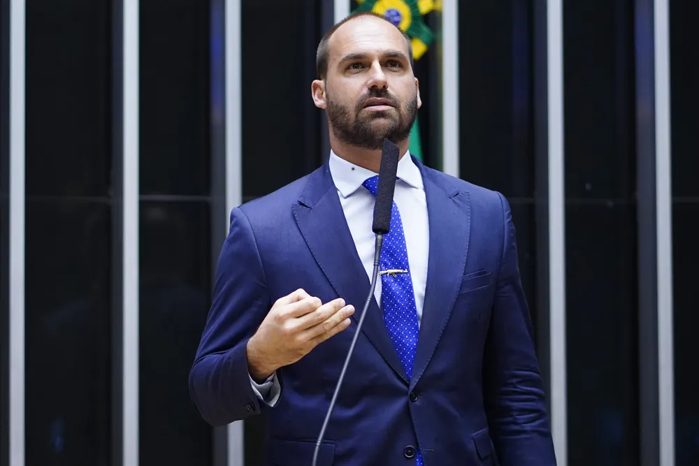 Chapa ao Senado pode ser cassada se PL insistir em Eduardo Bolsonaro como suplente