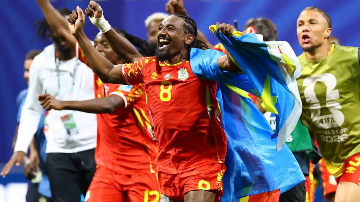 Congo vence Uzbequistão de virada e avança na Copa do Mundo junto com Colômbia e Portugal