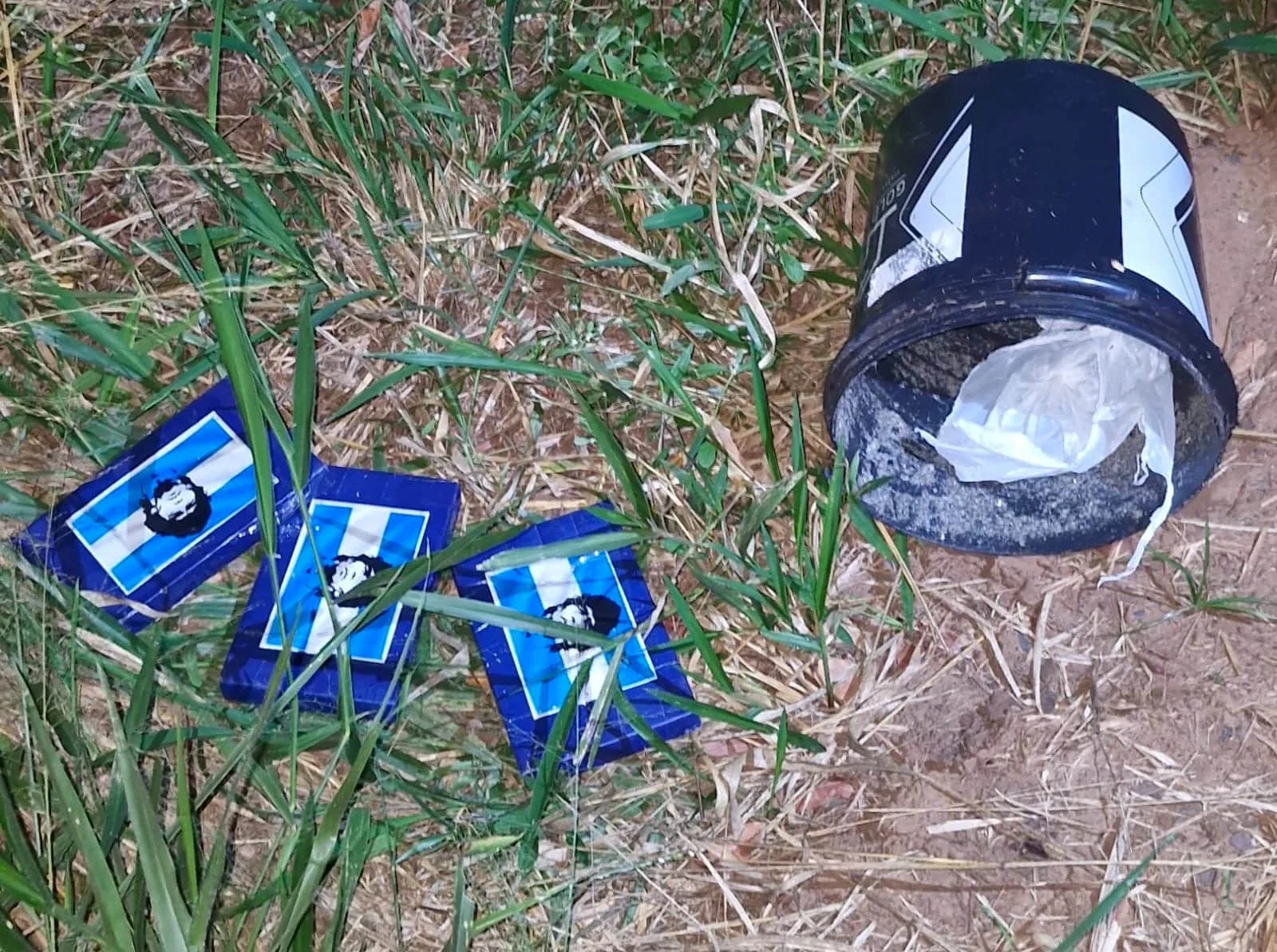DISE apreende mais de 3 kg de cocaína enterrada em canavial em Votuporanga