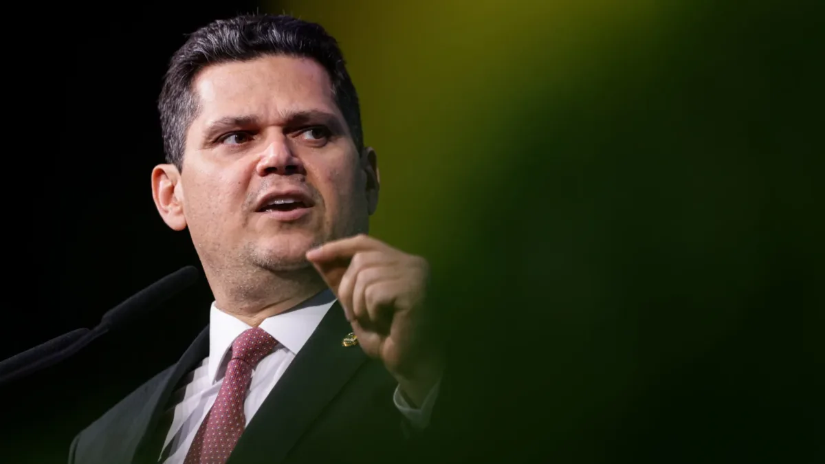 Delação de ex-banqueiro aponta repasse de R$ 155 milhões a Davi Alcolumbre