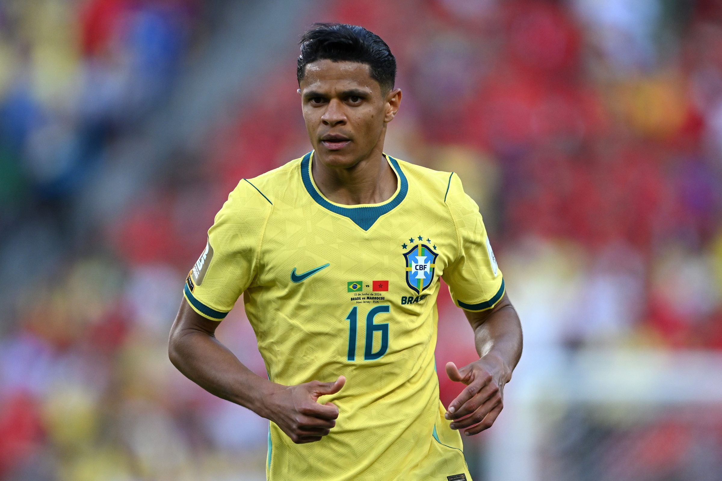 Douglas Santos alerta: "Não existe jogo fácil" na Copa do Mundo contra o Haiti
