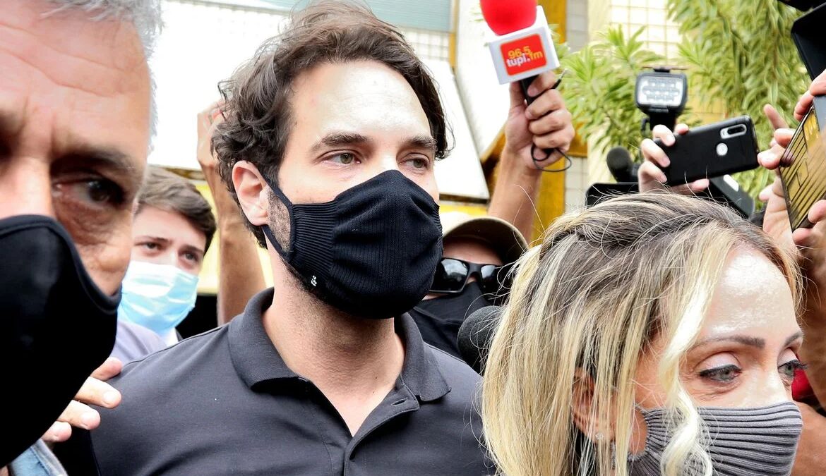 Ex-vereador Dr. Jairinho se torna réu por estupro e violência doméstica