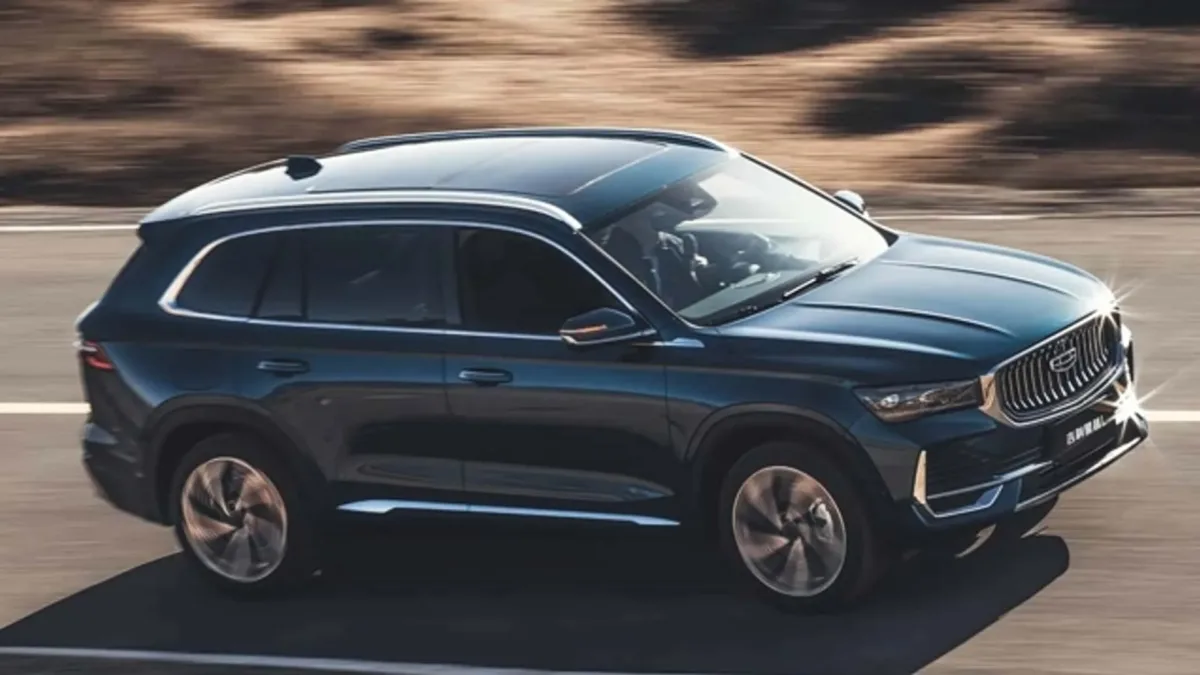 Geely Monjaro, irmão do Koleos, estreia motor que faz 45 km/l na China