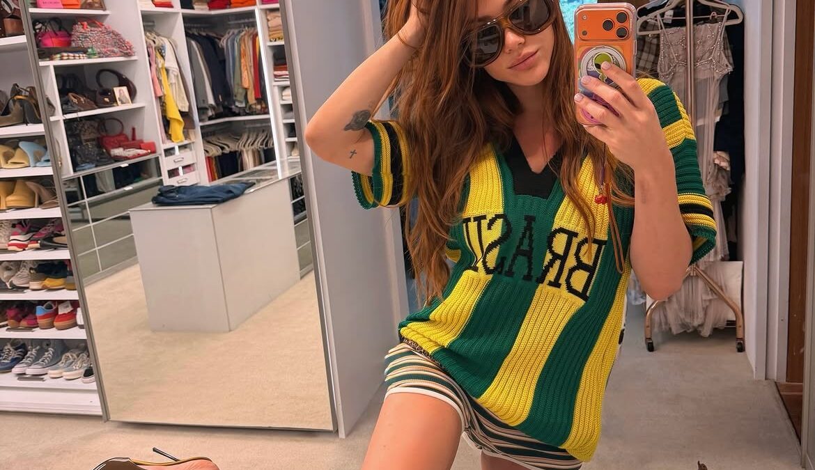 Giovanna Ewbank exibe look fashionista e memes para torcer pelo Brasil nas redes sociais