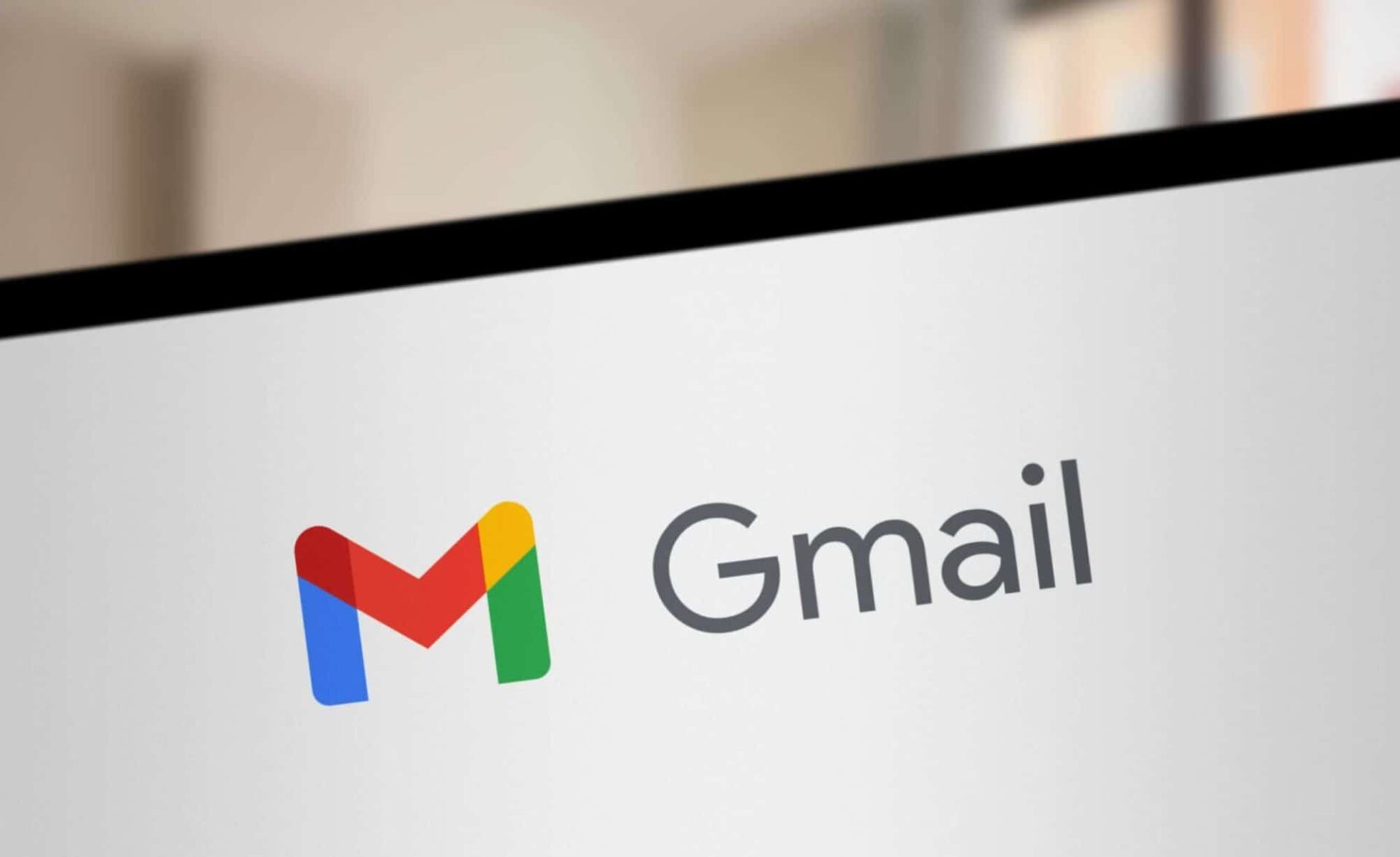 Google lança Gmail Live, ferramenta de busca por voz com inteligência artificial.