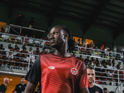 Ismaël Koné, do Canadá, fala após fratura na perna: “Teste para a minha fé”