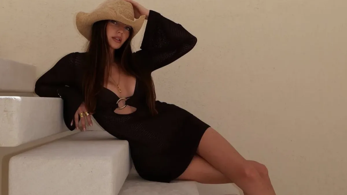 Kelly Piquet revela novo ensaio fotográfico na Itália e encanta fãs