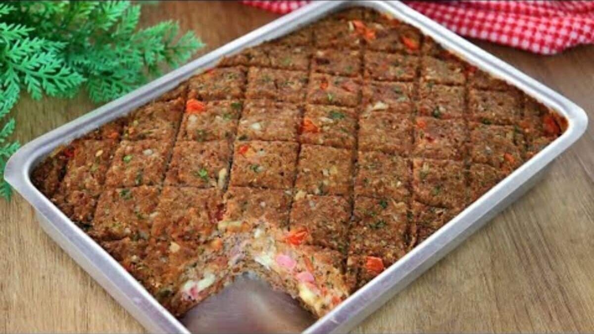 Kibe de forno: receita deliciosa e bem temperada com hortelã para surpreender!