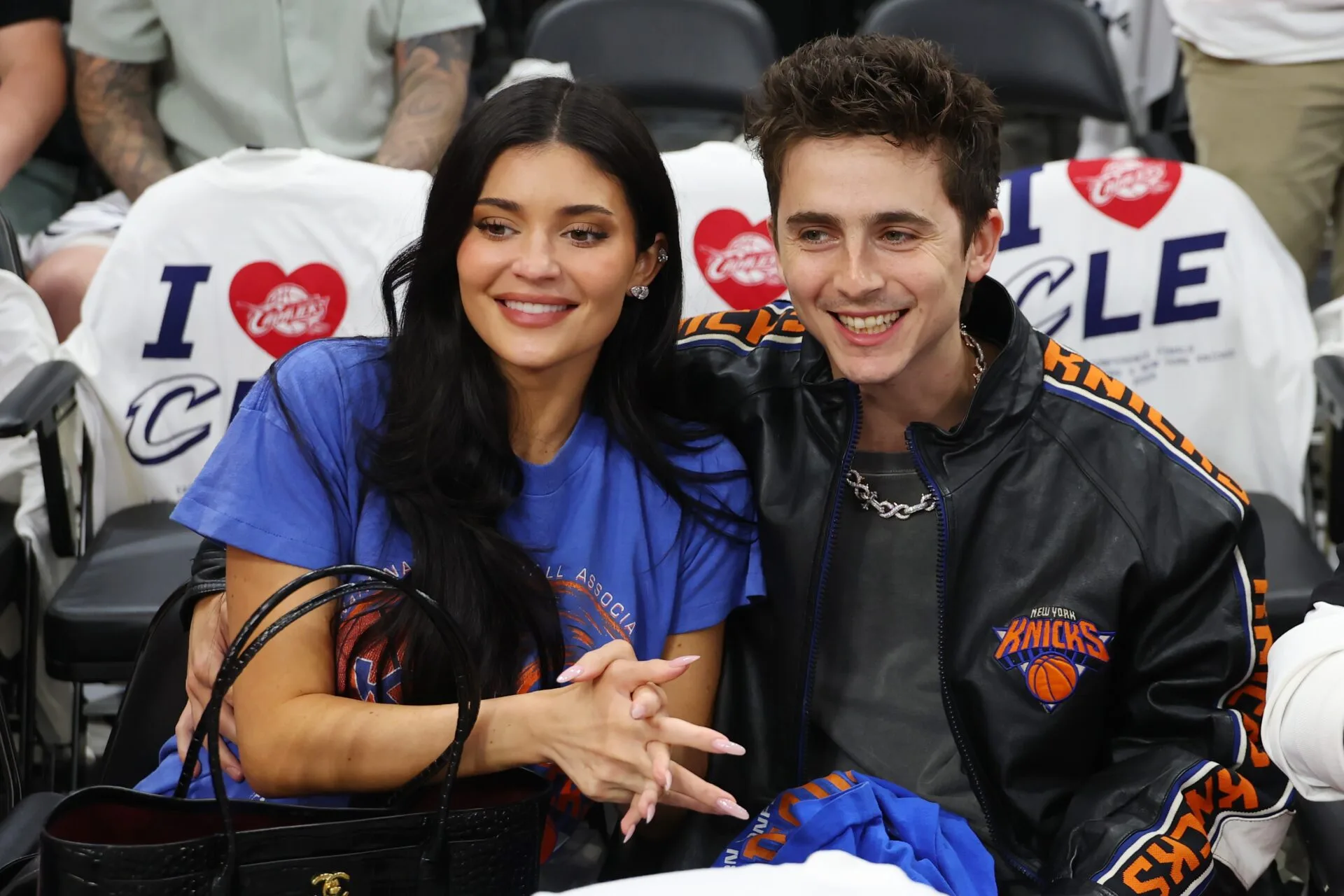 Kylie Jenner e Timothée Chalamet celebram título do Knicks e vivem ótima fase juntos
