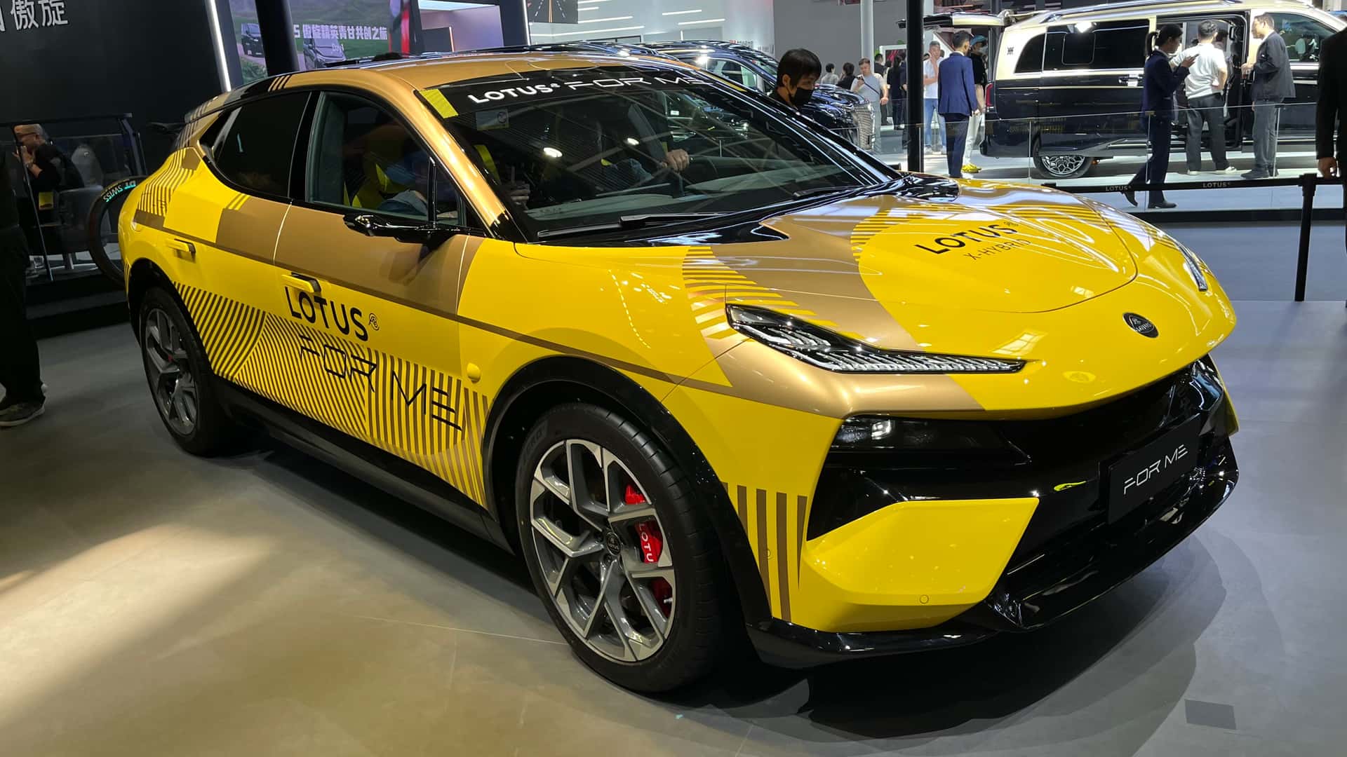 Lotus For Me: híbrido com 1.200 km de autonomia chega ao Brasil em breve