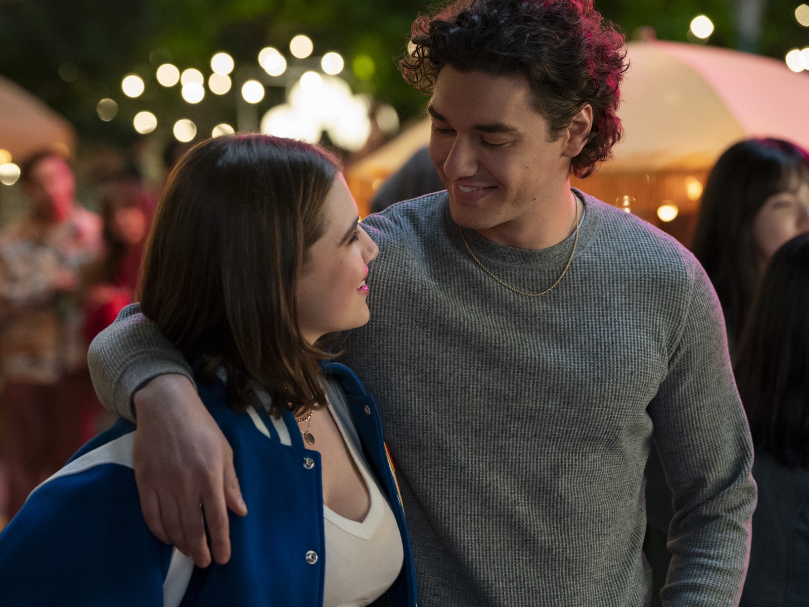 Maratone 7 séries de romance imperdíveis neste Dia dos Namorados