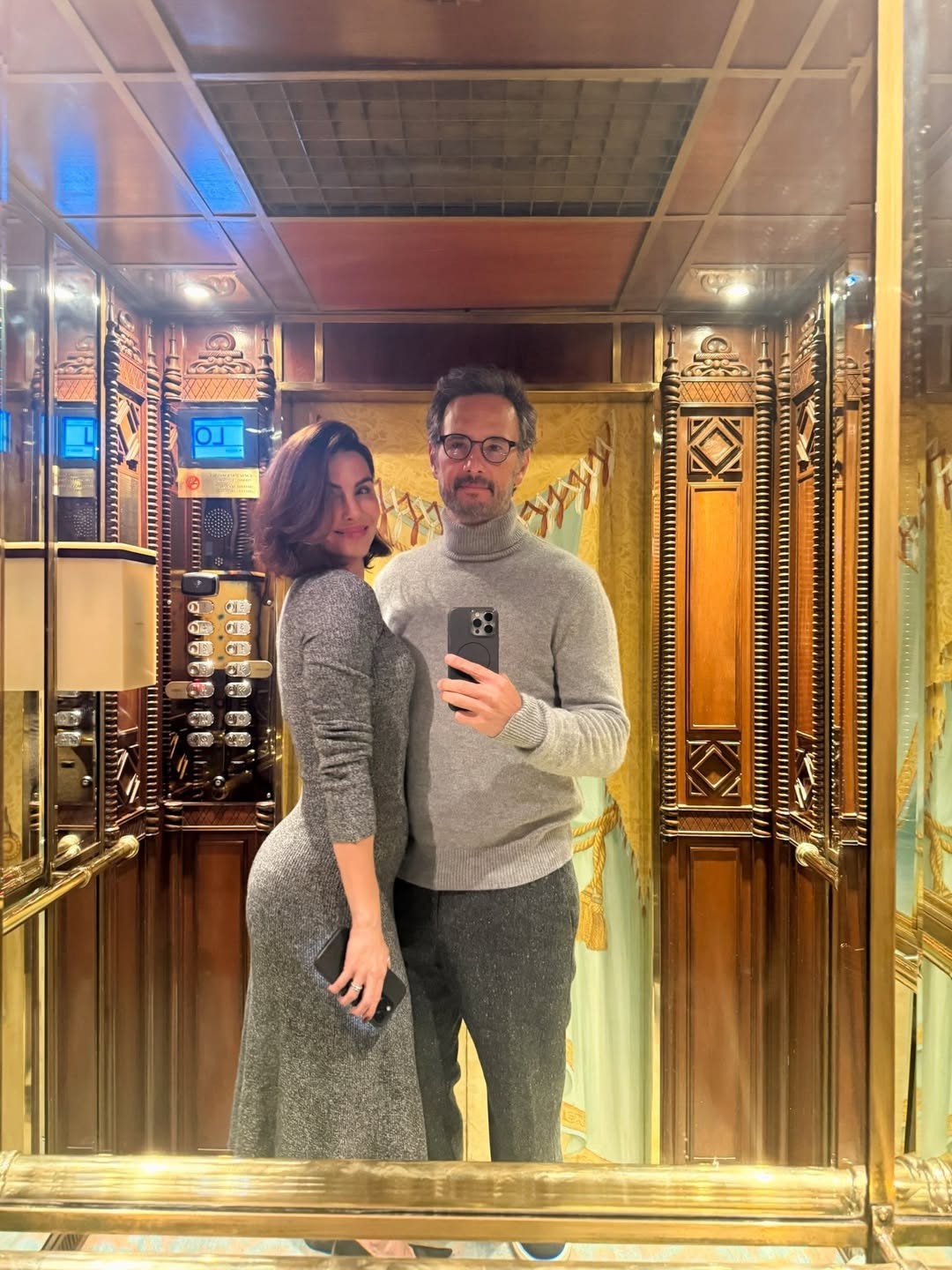 Mel Fronckowiak e Rodrigo Santoro compartilham escapada romântica no Copacabana Palace