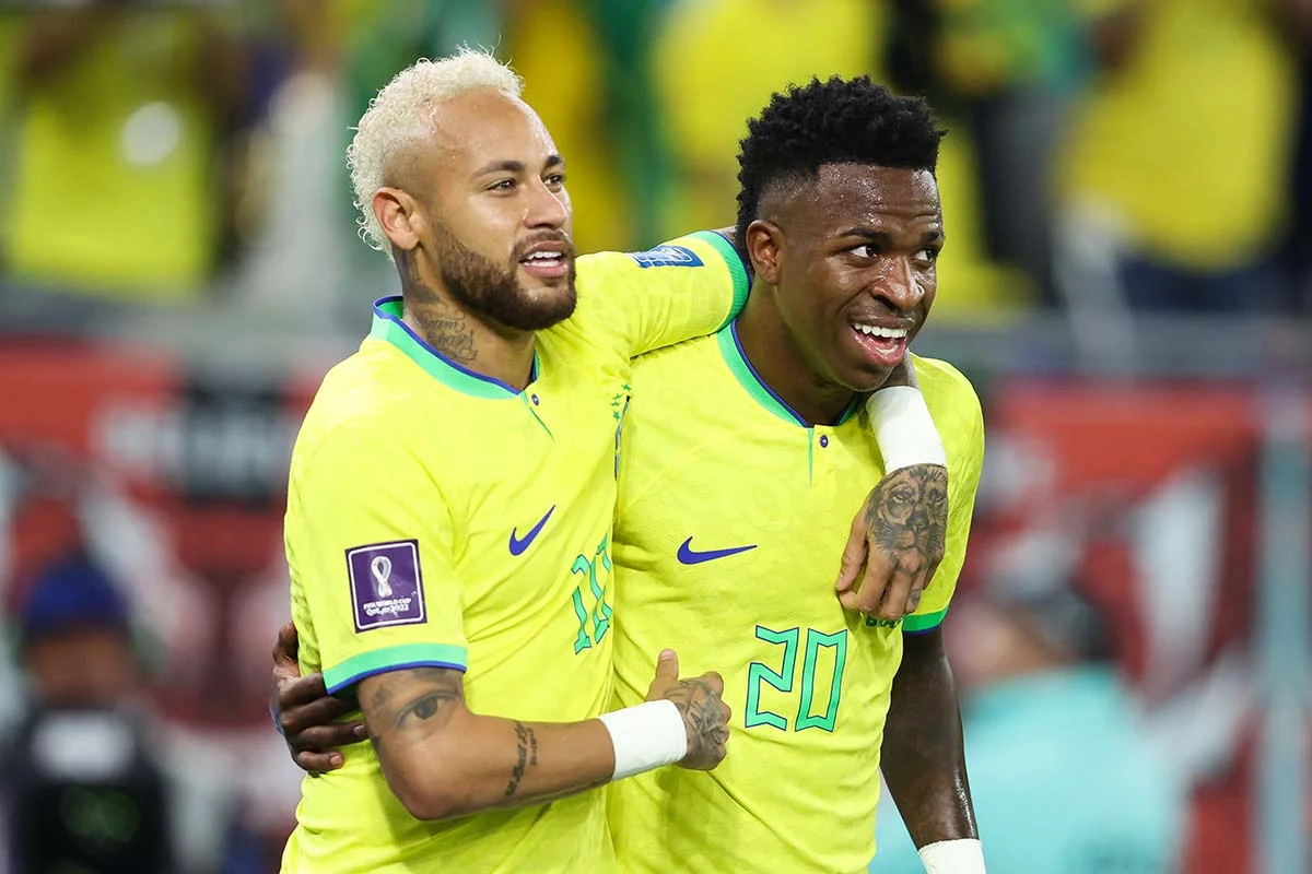 Neymar retorna à Seleção e desafia Vini Jr. por protagonismo na Copa do Mundo