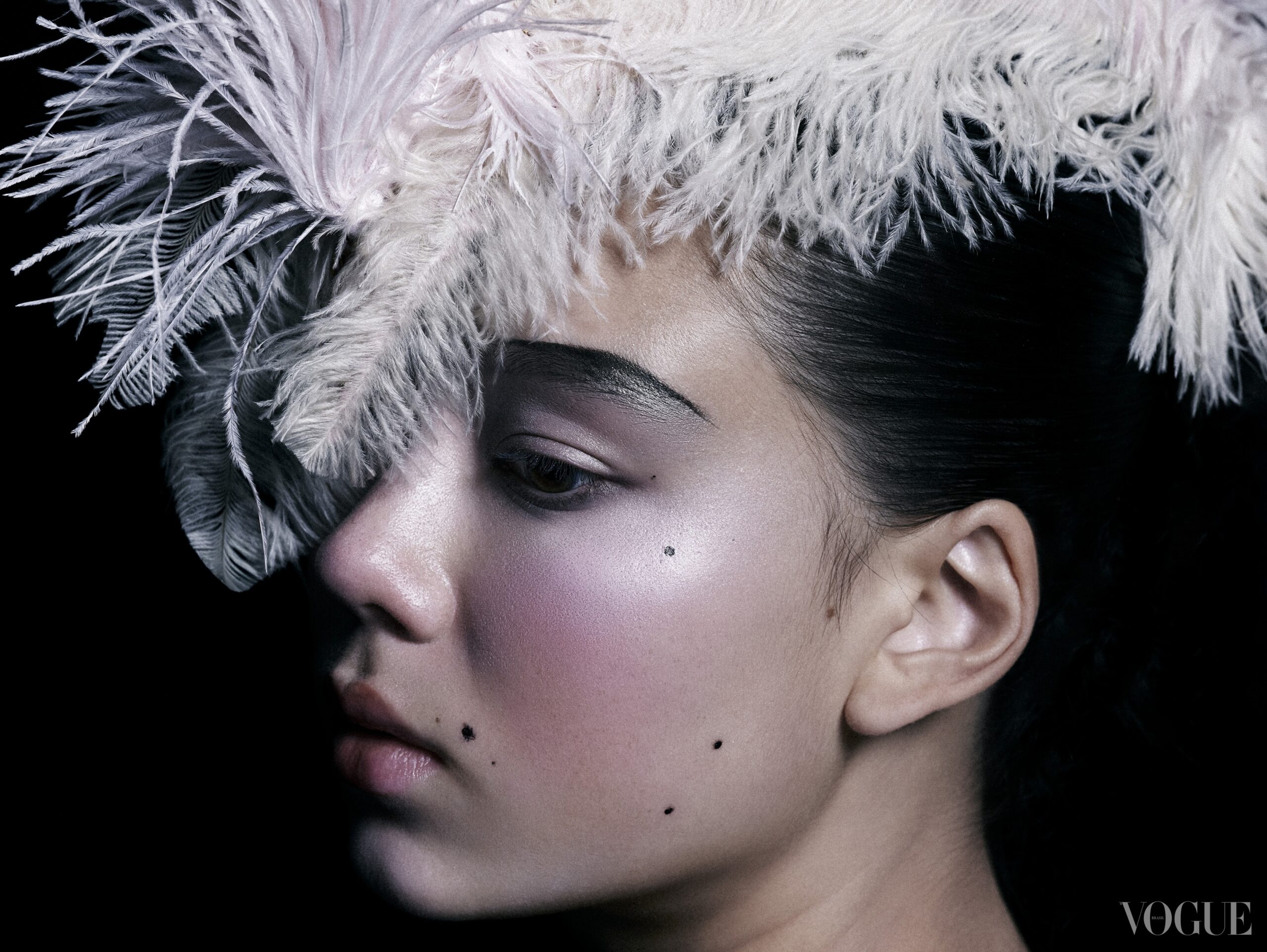 Nova geração de bases une maquiagem e skincare para cuidar da pele