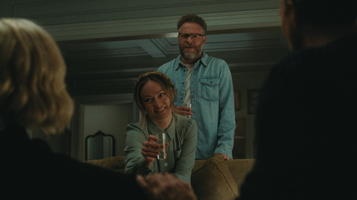 Olivia Wilde transforma jantar em terapia de casal em "O Convite" (2026)