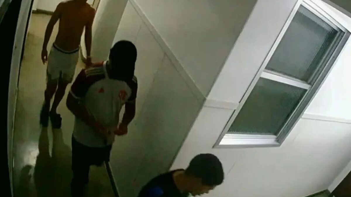 PCERJ investiga agressões a adolescente internado por estupro coletivo em Copacabana