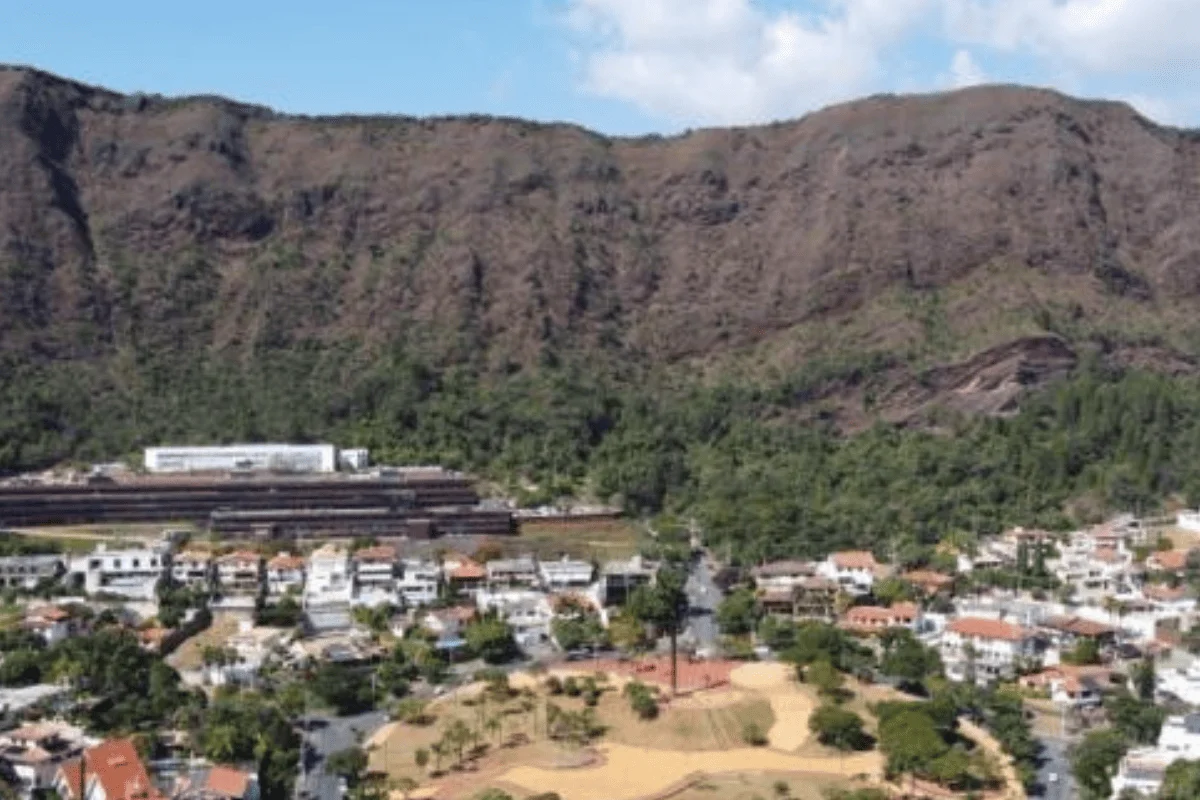 PF indicia presidente da ANM e 16 pessoas por mineração ilegal em Minas Gerais