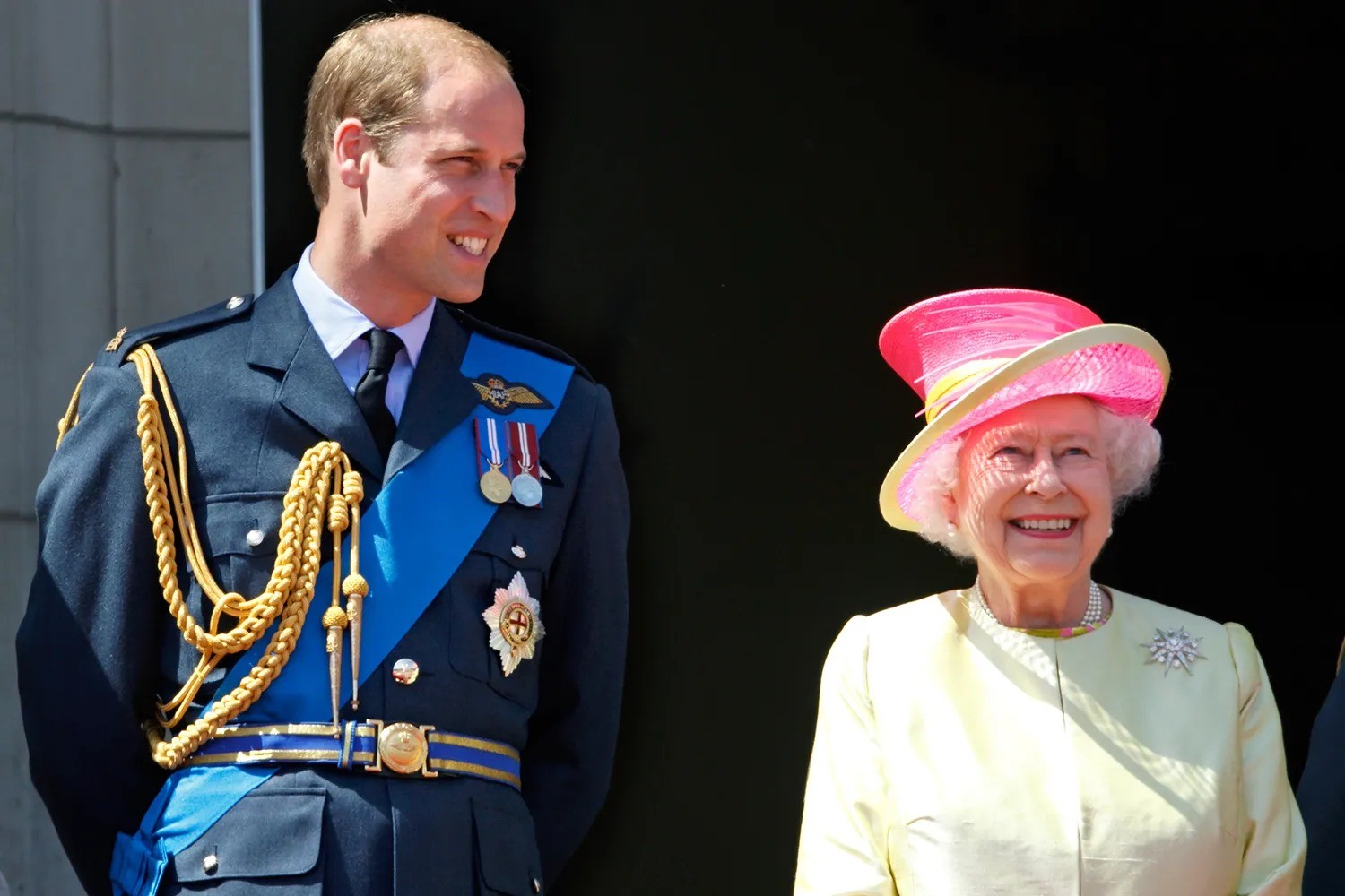 Príncipe William compartilha memórias emocionantes da Rainha Elizabeth em tributo digital