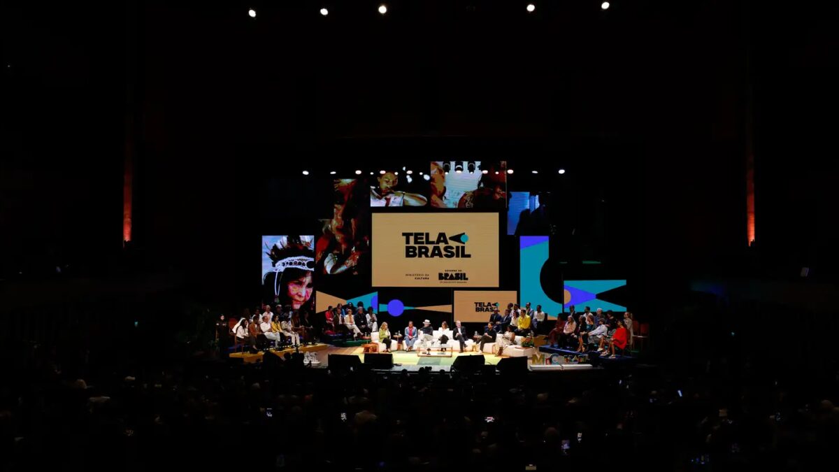 Projeto Tela Brasil leva experiências imersivas a Salvador e Belo Horizonte