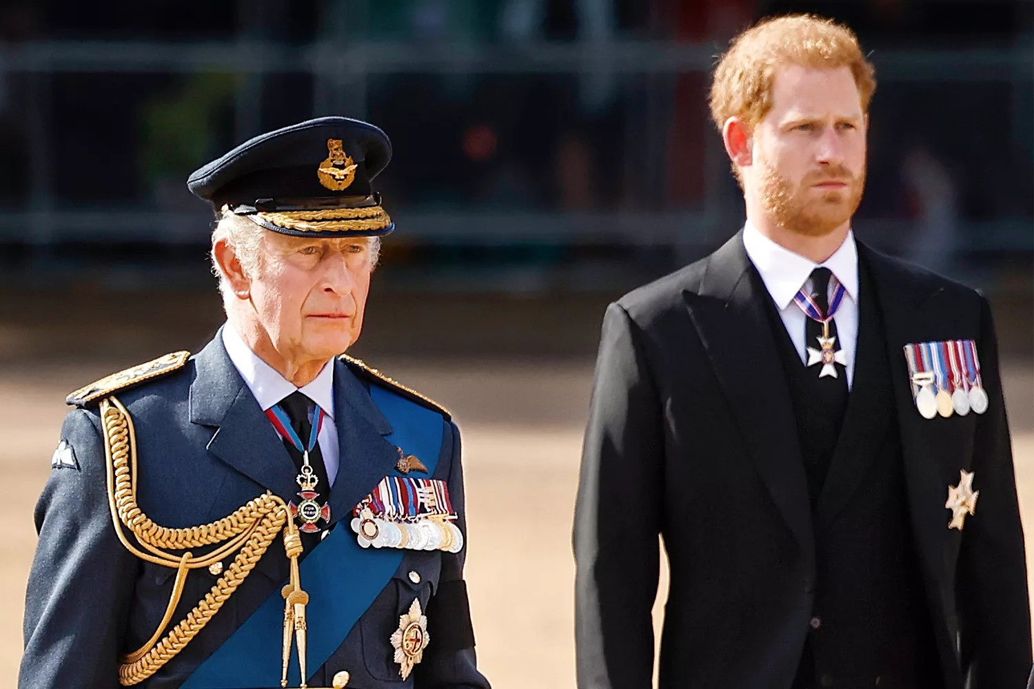 Rei Charles oferece residência real a Harry, Meghan e filhos em visita ao Reino Unido