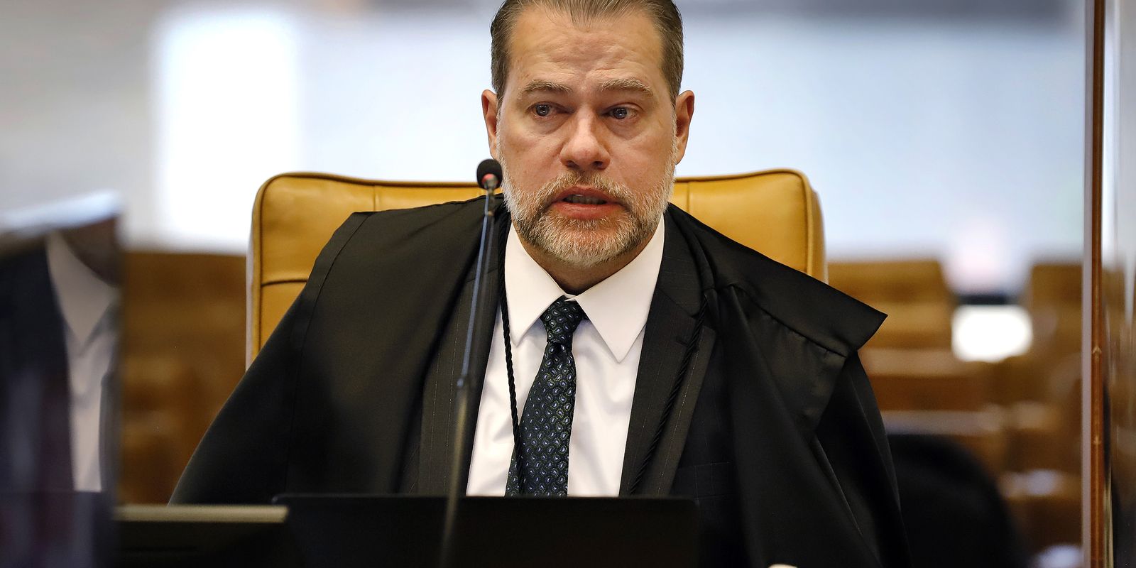 STF suspende julgamento de recursos das big techs sobre responsabilidade por postagens ilegais