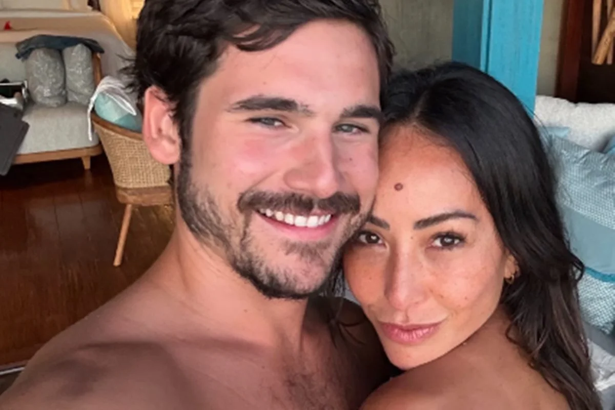 Sabrina Sato anuncia gravidez do segundo filho com Nicolas Prattes em vídeo emocionante