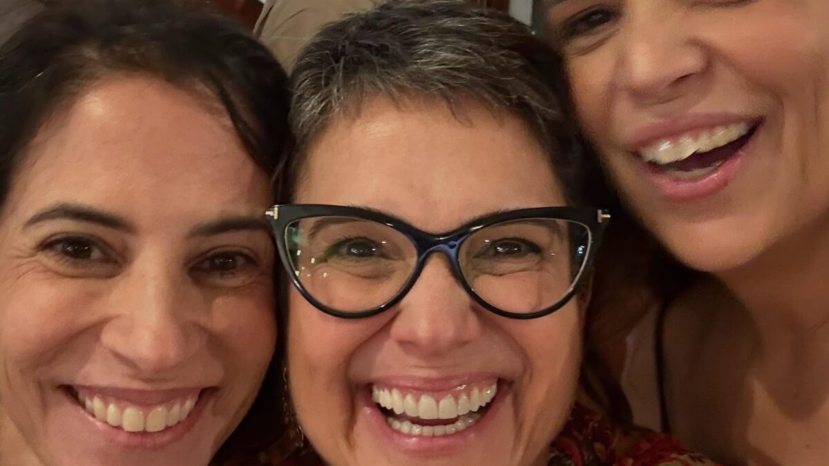 Sandra Annenberg celebra aniversário de Amauri Soares e revela curiosidade da carreira
