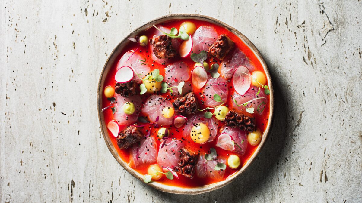 São Paulo celebra o Dia Internacional do Ceviche com 7 releituras brasileiras do prato