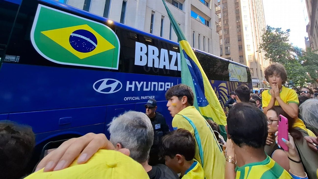 Seleção Brasileira é recepcionada com festa na Filadélfia antes de enfrentar o Haiti