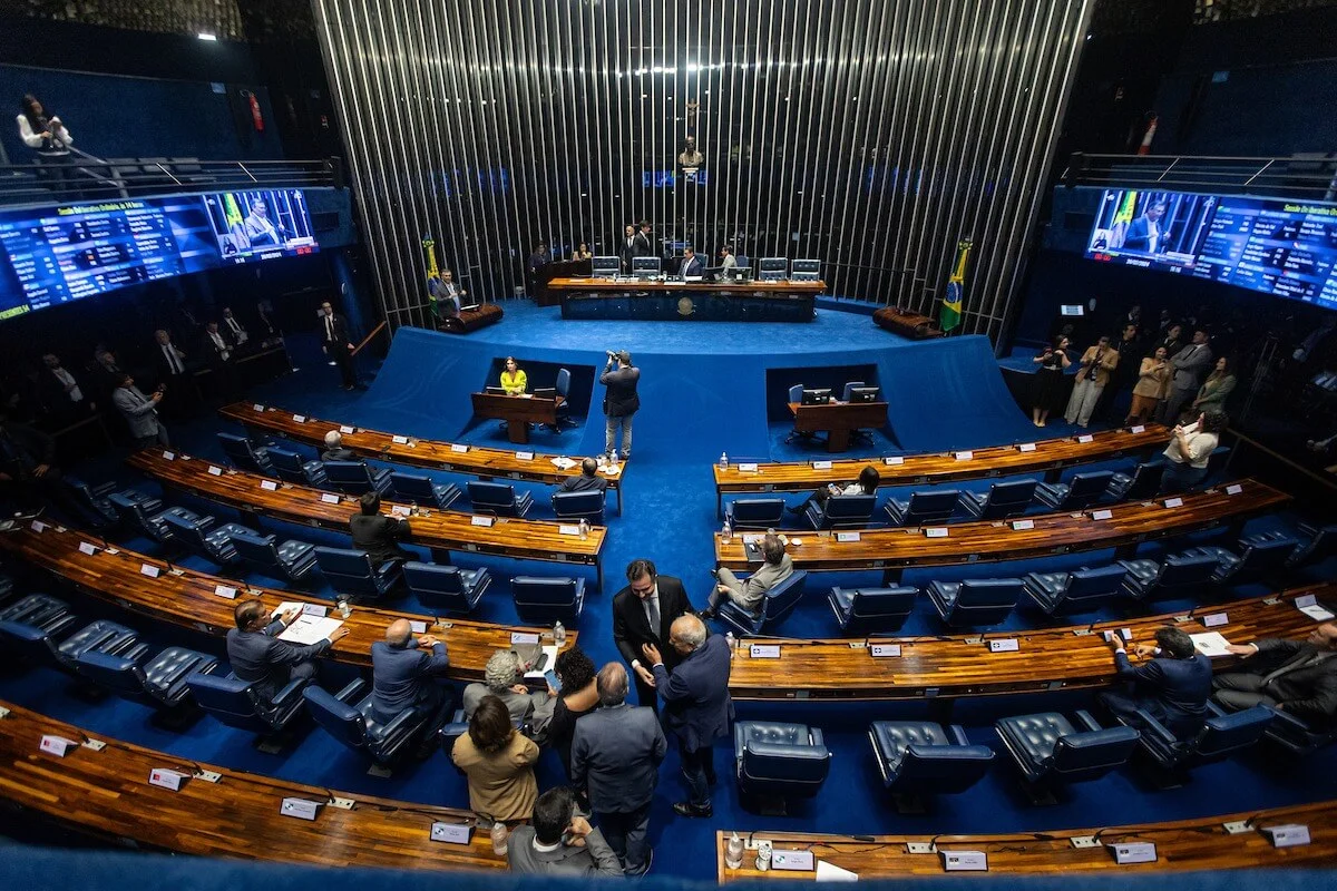 Senado aprova projeto que impede bloqueio de gastos em agências reguladoras