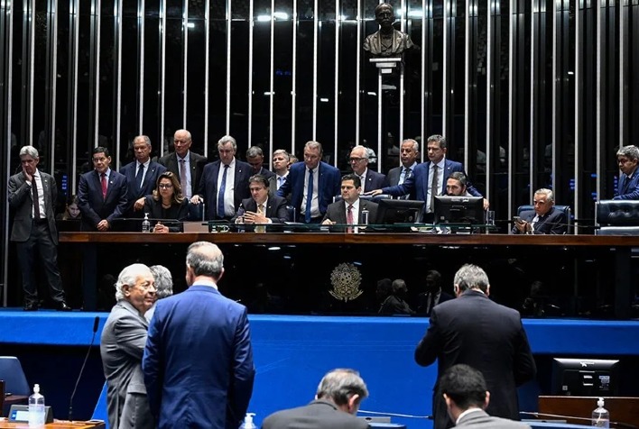 Senado aprova renegociação de dívidas rurais e amplia apoio a produtores brasileiros