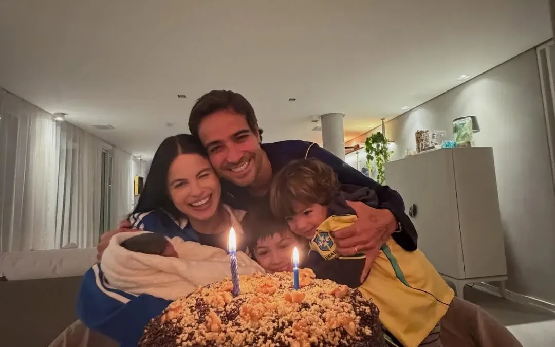 Sthefany Brito celebra 39 anos em família com momentos de amor e risadas