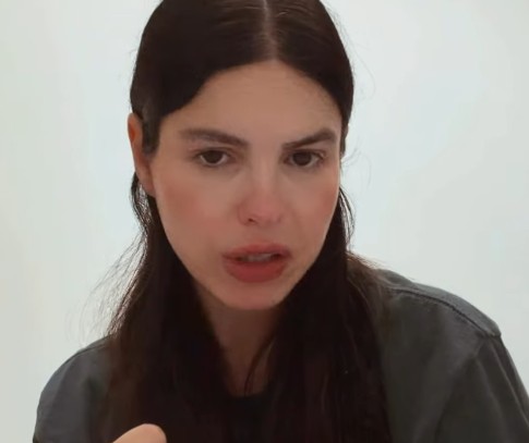 Sthefany Brito desabafa sobre amamentação dolorosa do terceiro filho: "Um baita susto"