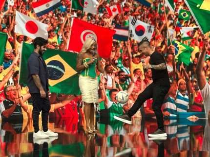 SuperPop entra no clima da Copa com convidados e muito futebol nesta quarta