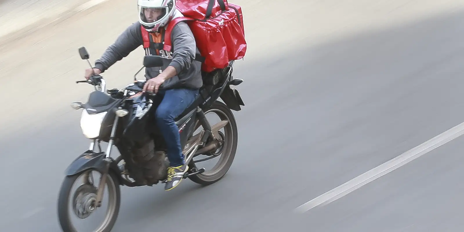 Supremo retoma julgamento sobre vínculo empregatício de motoristas de aplicativos