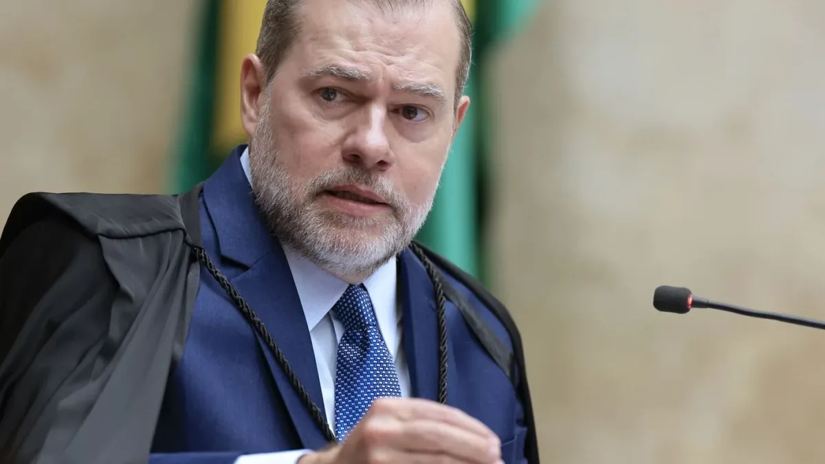 Toffoli vota por 60 dias para big techs implementarem regras do STF
