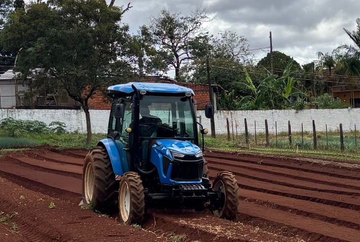 Tratores vocacionados impulsionam mecanização e rentabilidade na horticultura brasileira