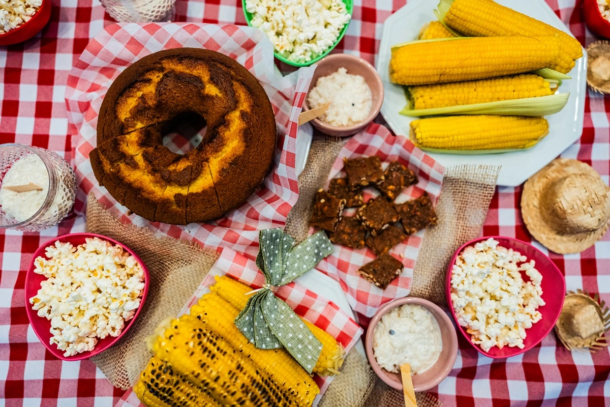 Grávidas podem comer comidas típicas da festa junina? Veja