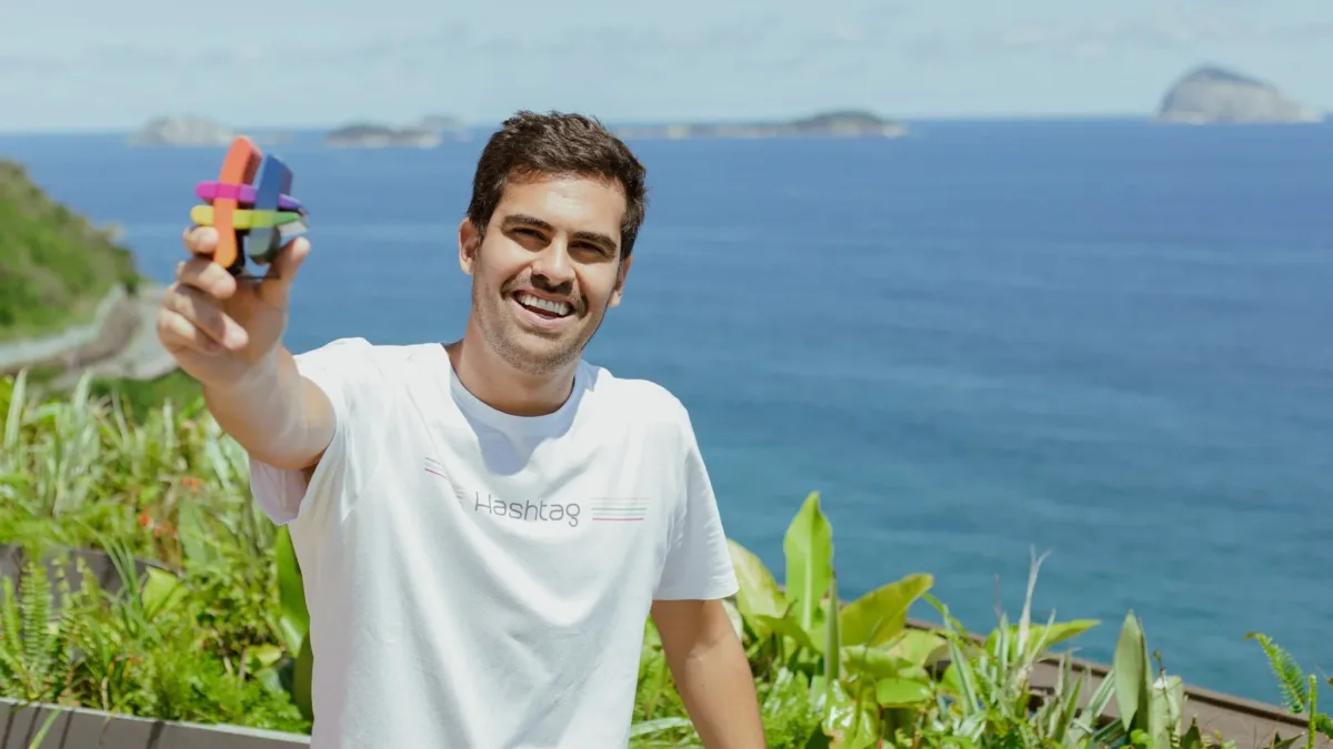 70% dos profissionais veem a IA como aliada, mas temem perder relevância no mercado