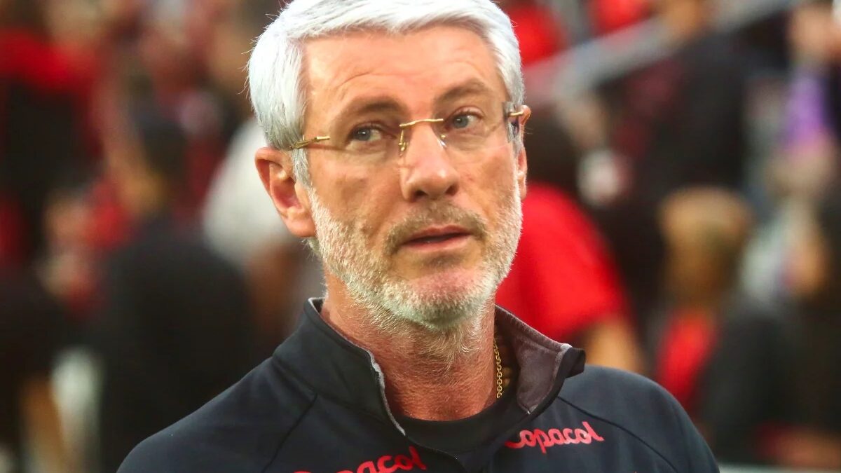 Athletico-PR busca quebrar jejum de vitórias contra o Corinthians fora de casa desde 2009