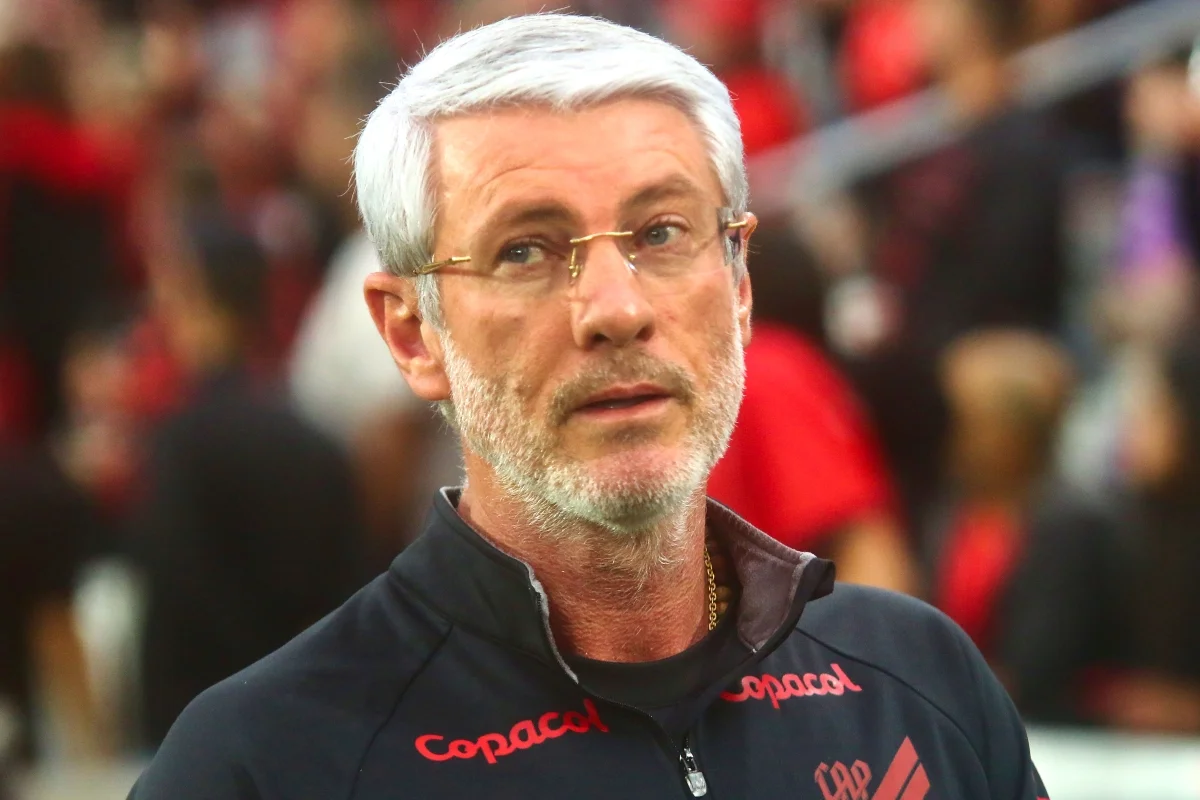 Athletico-PR busca quebrar jejum de vitórias contra o Corinthians fora de casa desde 2009