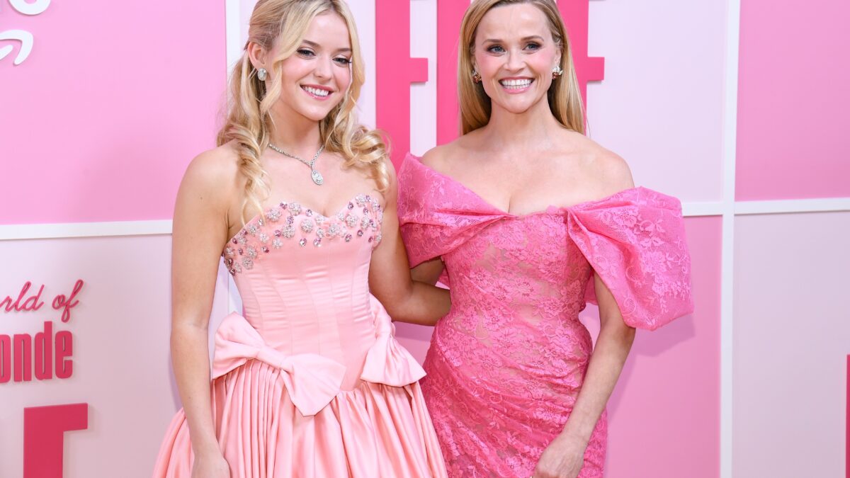 Atriz de 'Elle' revela preparação intensa e desafios para imitar Reese Witherspoon