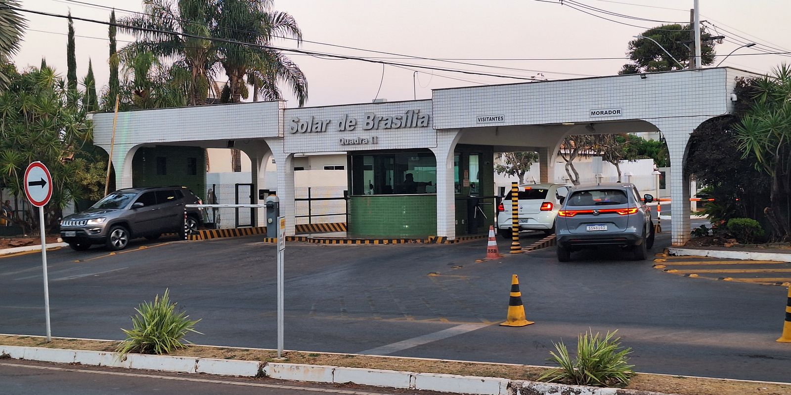 Bolsonaro solicita autorização ao STF para receber Javier Milei em prisão domiciliar