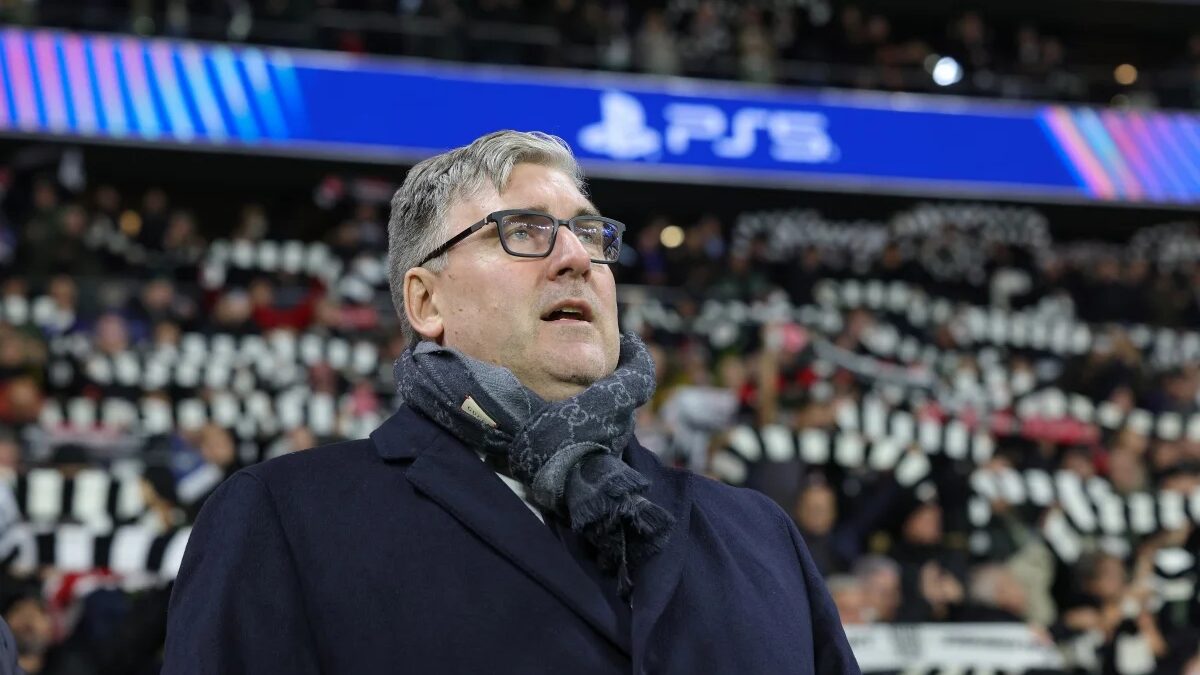 CEO do Frankfurt critica preços da Copa de 2026 e alerta para exclusão no futebol