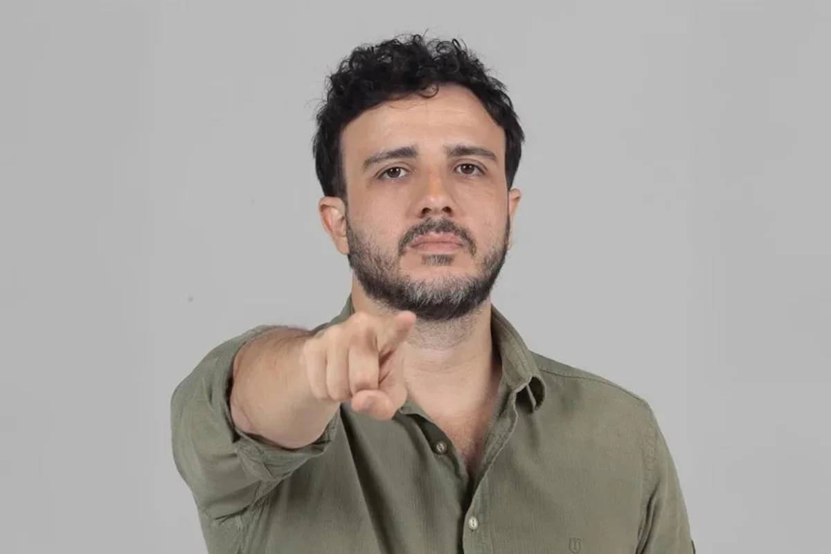 Cancelamento de show da banda Limão Rosa, de Renan Santos, gera revolta no Rio