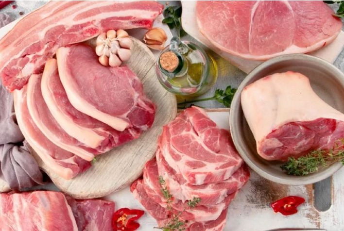 Carne suína tem queda de preços em julho devido ao excesso de oferta no Brasil