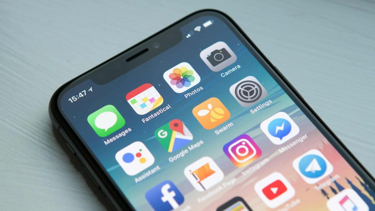 Celulares com IA realizam tarefas por comando de voz sem abrir aplicativos