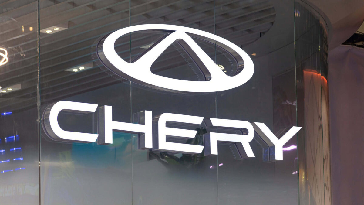 Chery lança garantia vitalícia para baterias de veículos eletrificados na China