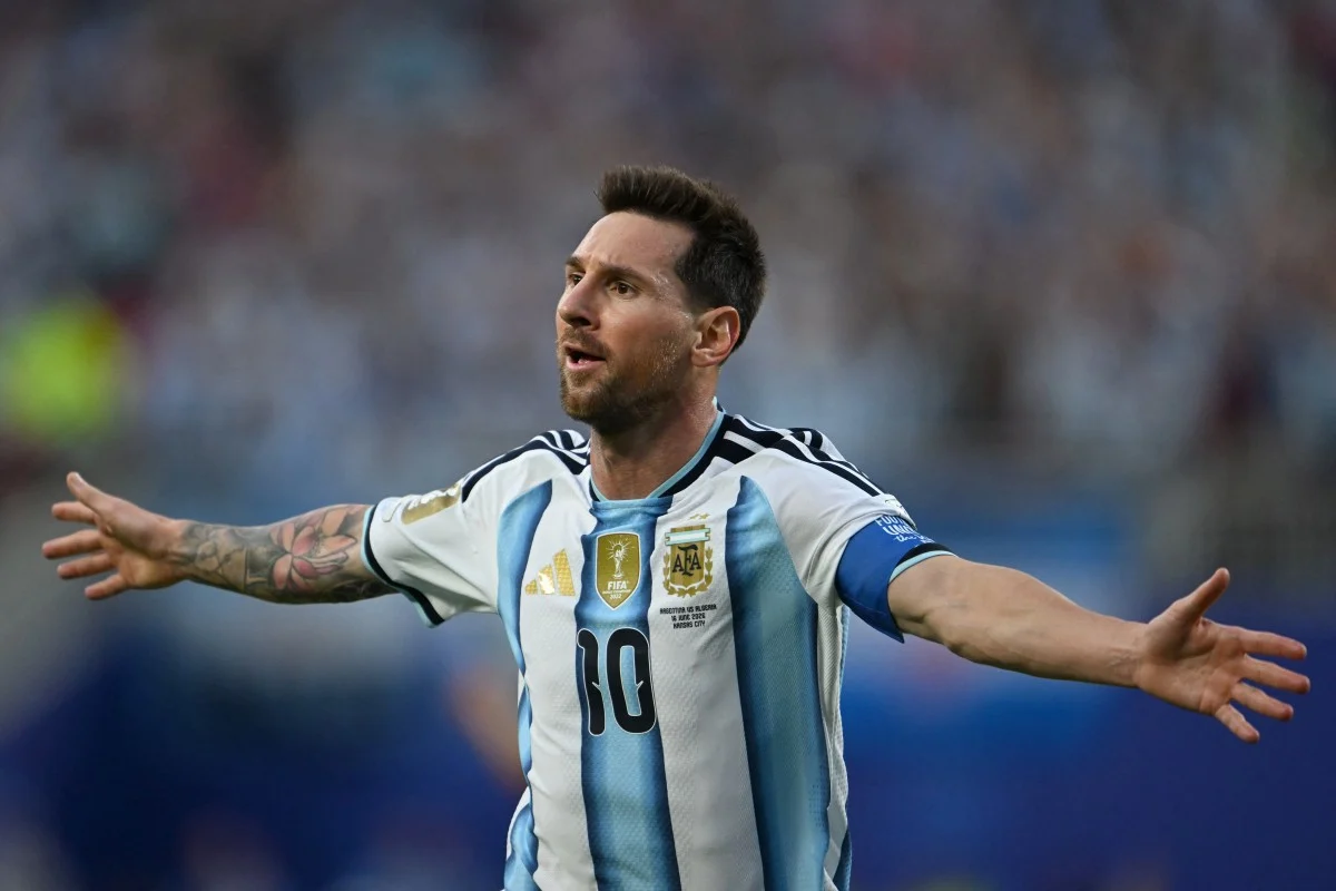 Copa do Mundo: Messi e artilheiros Haaland e Kane se enfrentam neste sábado