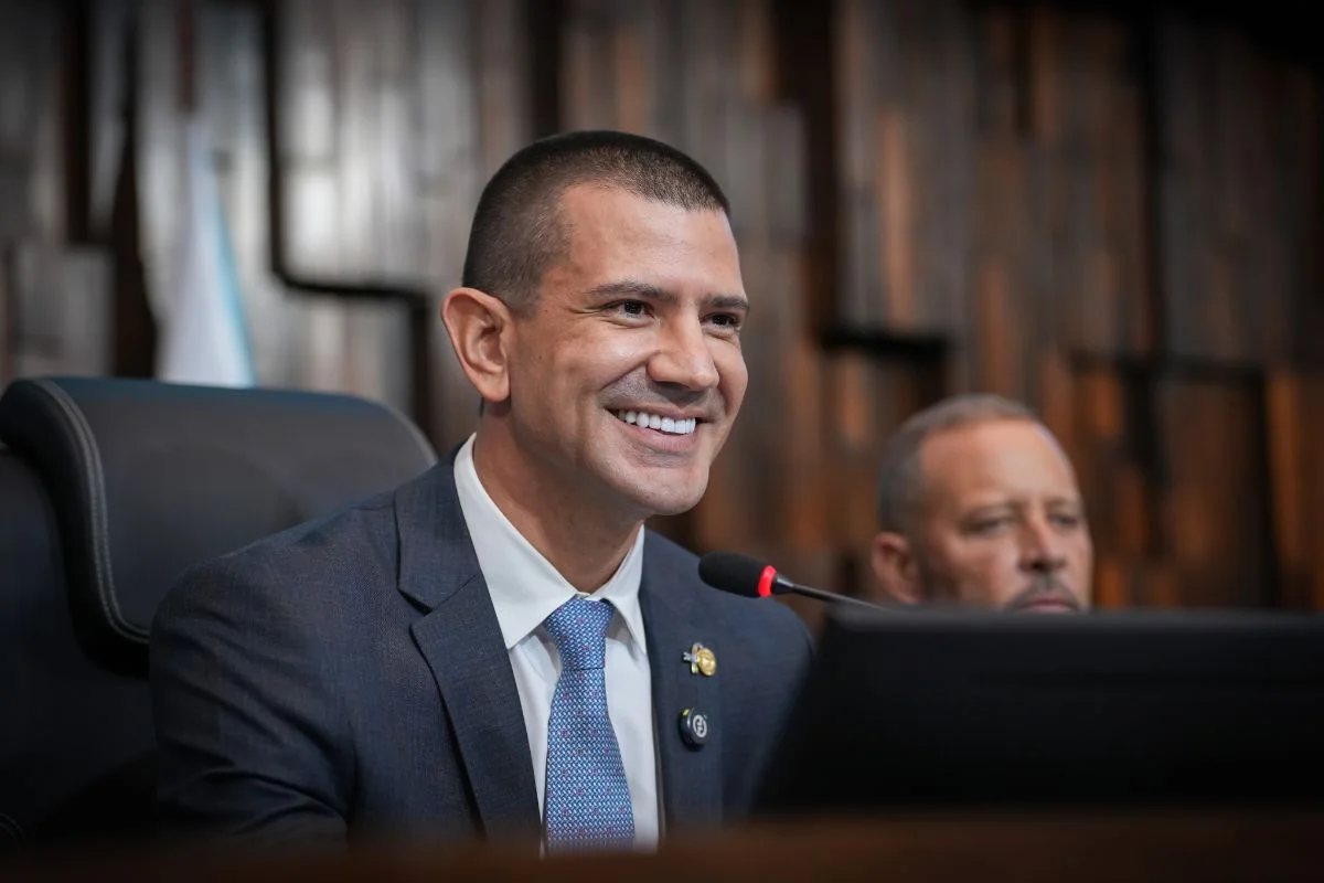 Crise na pré-campanha de Douglas Ruas no RJ gera temor por novas operações policiais